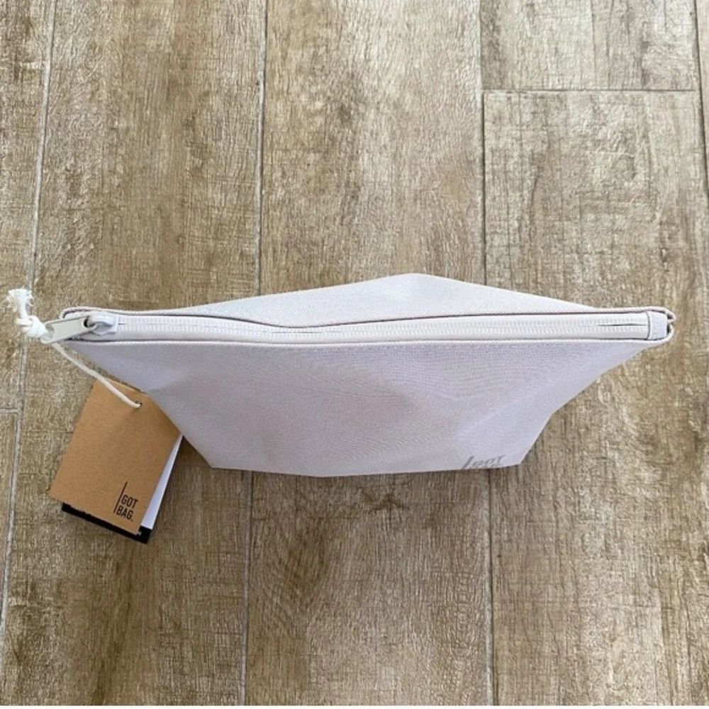 GOT BAG Shower Bag/Toiletry Wash Bag Recycled Ocean Plastic NWT